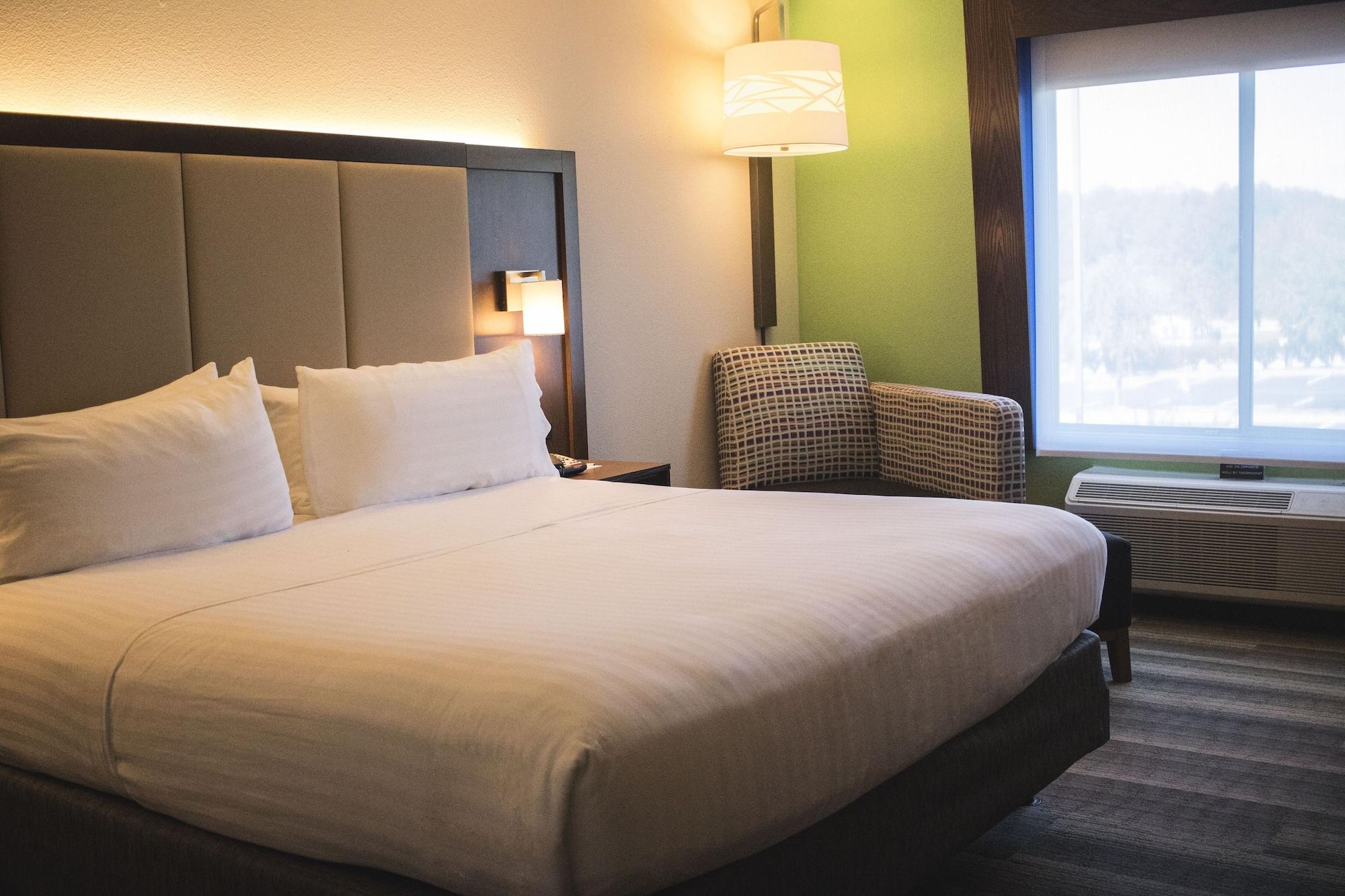 Holiday Inn Express & Suites Columbia-I-26 @ Harbison Blvd By Ihg 외부 사진