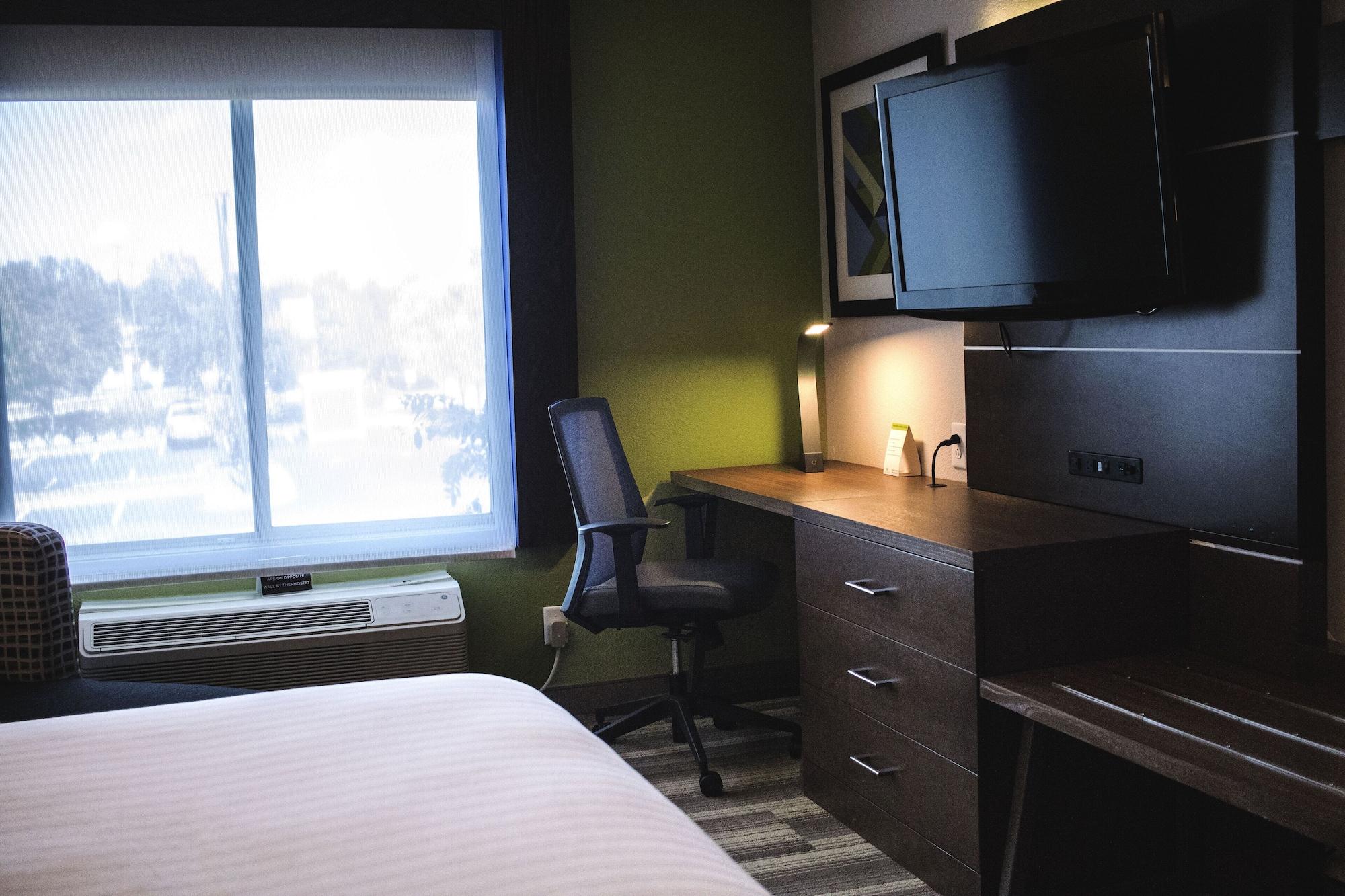 Holiday Inn Express & Suites Columbia-I-26 @ Harbison Blvd, An Ihg Hotel 외부 사진