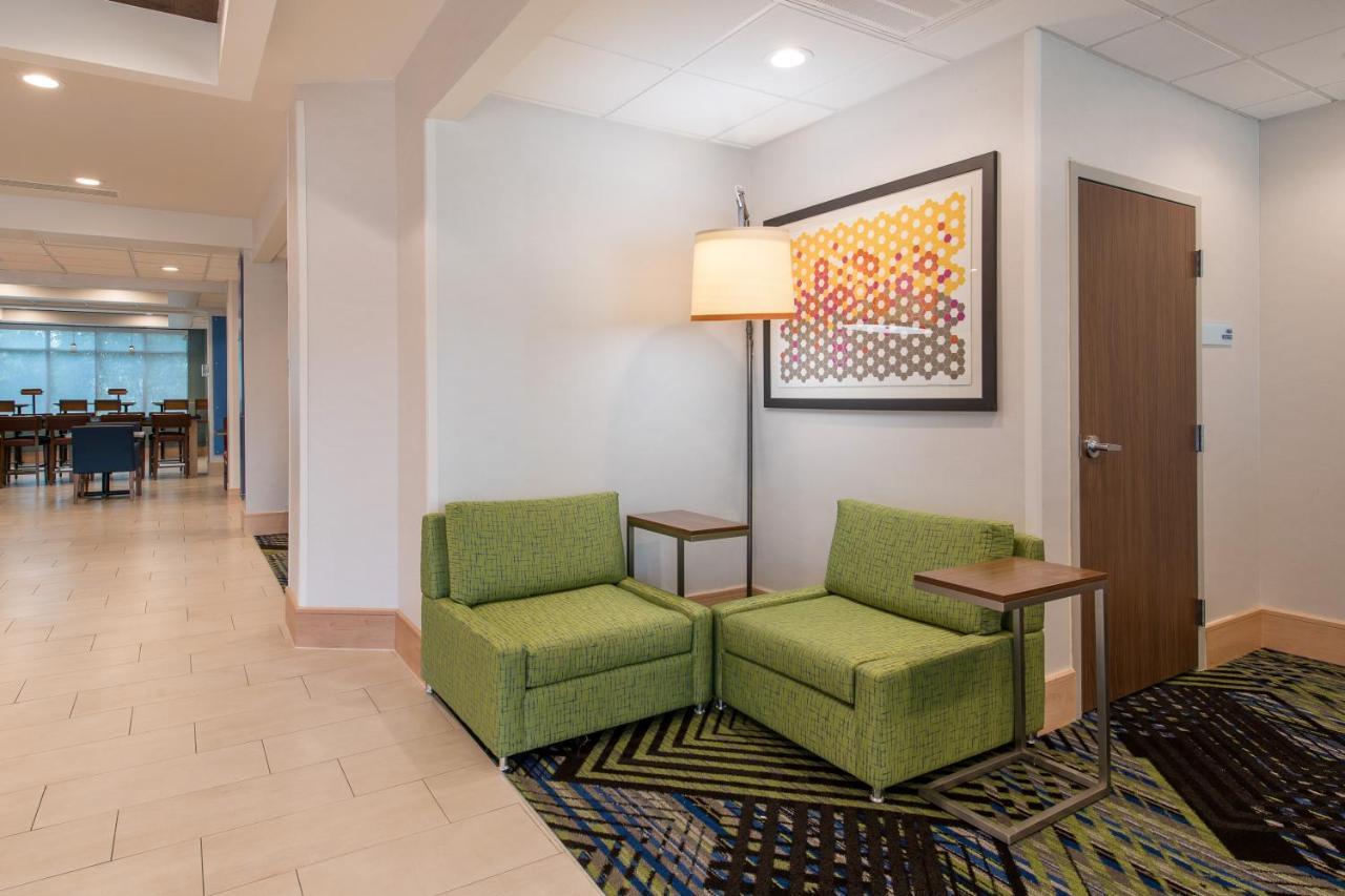 Holiday Inn Express & Suites Columbia-I-26 @ Harbison Blvd By Ihg 외부 사진