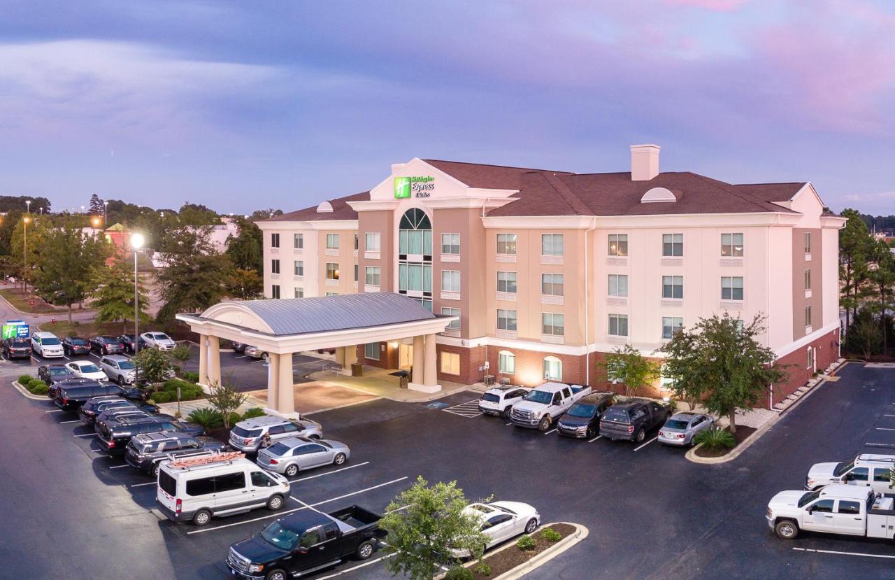 Holiday Inn Express & Suites Columbia-I-26 @ Harbison Blvd By Ihg 외부 사진